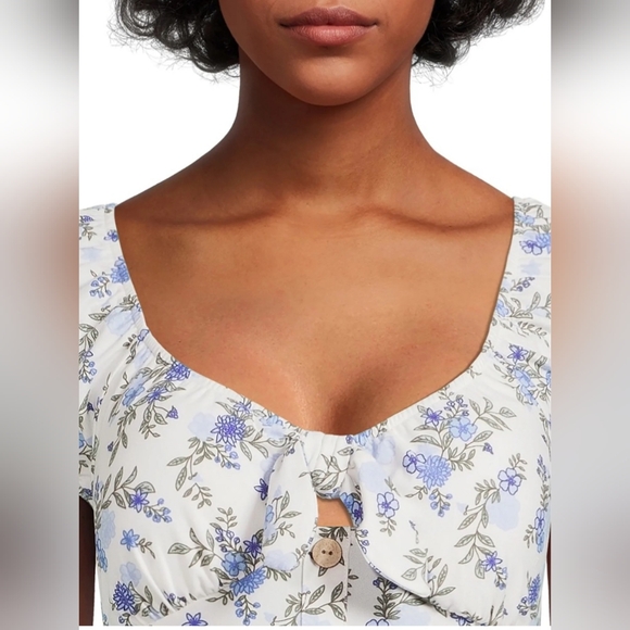 No Boundaries Blue and White Floral Mini Dress - Picture 3 of 7